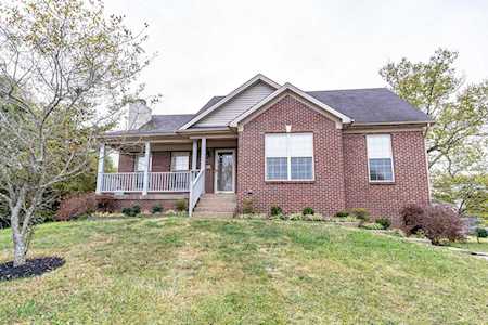 237 Woodfield Cir Shelbyville, KY 40065
