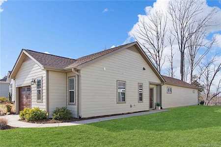 322 Flat Rock Dr Denver, NC 28037