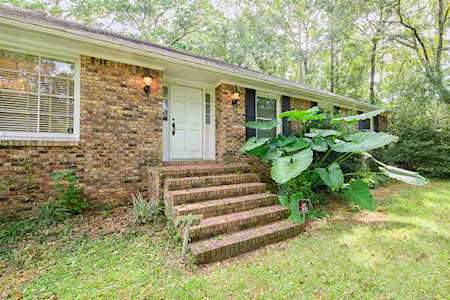 2130 Mission Rd Tallahassee, FL 32304
