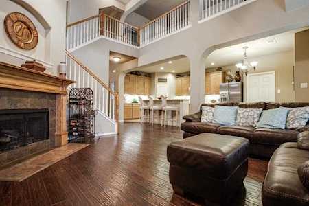 9117 Regal Oaks Drive N Mckinney, TX 75072
