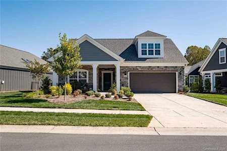 154 Valleymist Ln Mooresville, NC 28117