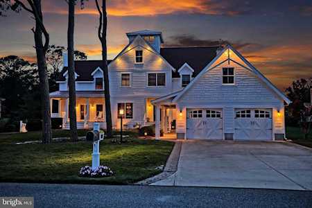 144 East Side Rehoboth Beach, DE 19971