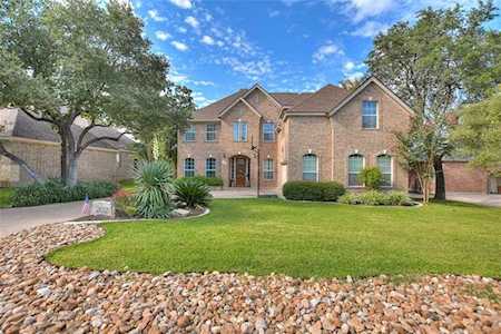 202 Las Colinas DR Georgetown, TX 78628