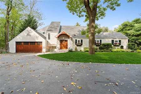 3 Lakeshore Drive New Rochelle, NY 10804