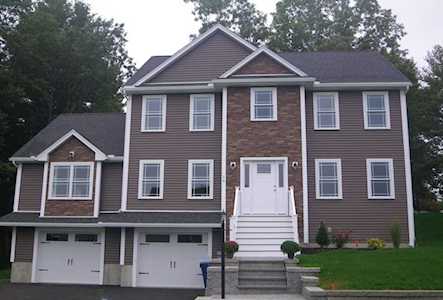 15 Robbie Terris Way Tewksbury, MA 01876