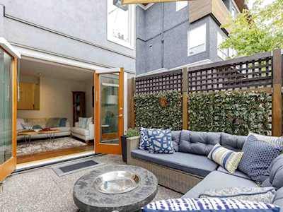 1367 Walnut Street Vancouver, BC V6J 3R2