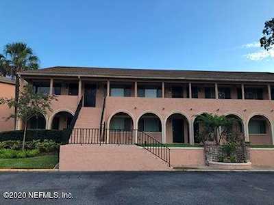 5375 Ortega Farms Blvd Jacksonville, FL 32210