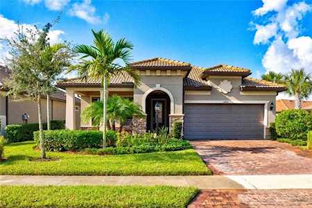 17016 Seaford WAY Bradenton, FL 34202