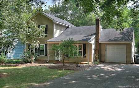 12624 Cedar Fall Dr Huntersville, NC 28078