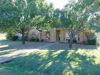 529 OakCrest Street Lake Dallas, TX 75065