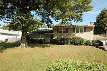 1811 Wesley Ave Louisville, KY 40220