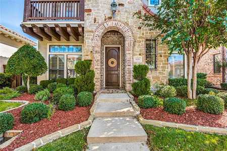 826 La Cima Irving, TX 75039