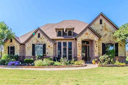 13821 Melissa Court Justin, TX 76247
