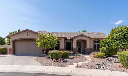 1544 N Rico Circle Mesa, AZ 85213