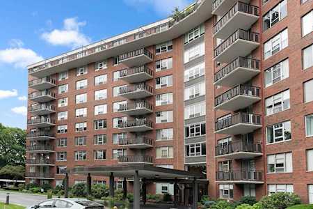 280 Boylston St #903 Newton, MA 02467