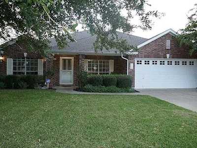 2105 Wheaton TRL Cedar Park, TX 78613