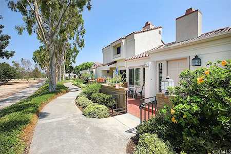 21 Segura Irvine, CA 92612