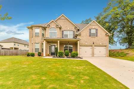 815 Sienna Valley Dr Braselton, GA 30517