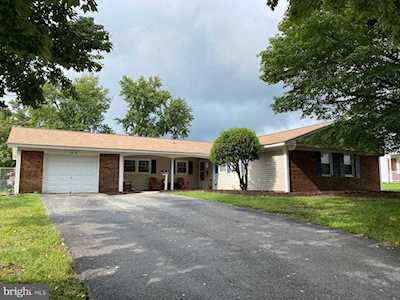 12627 Millstream Dr Bowie, MD 20715