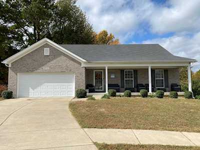 9715 Evanwood Ct Louisville, KY 40228