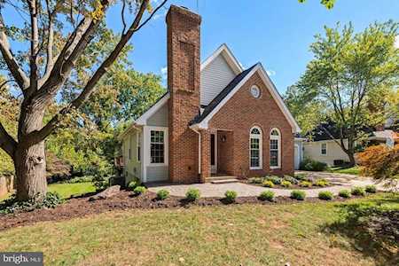 13435 Muirkirk Ln Herndon, VA 20171