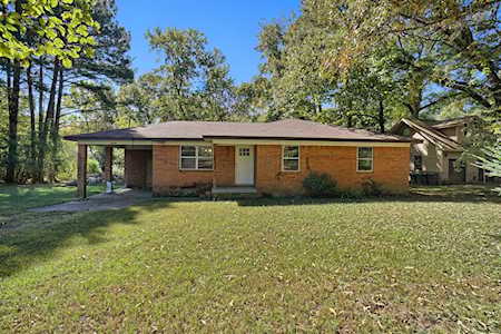249 Elizabeth St Russellville, AR 72837