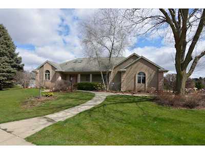 1014 S Main St Lake Mills, WI 53551