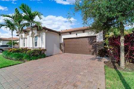 14799 Amerina Way Delray Beach, FL 33446