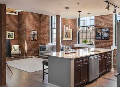 48 Water St #314 Worcester, MA 01604