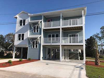 400 Sumter Avenue Carolina Beach, NC 28428