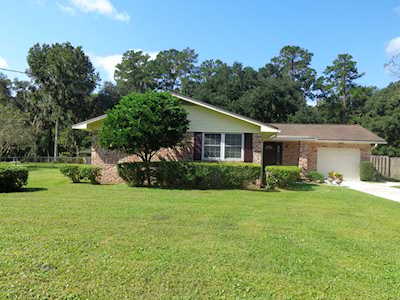10834 Windy Gale Dr Jacksonville, FL 32218