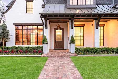 6730 Pemberton Drive Dallas, TX 75230