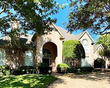 5405 Harbor Town Drive Dallas, TX 75287