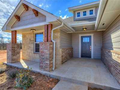 208 Mountain Laurel Way Noble, OK 73068