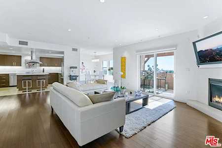 1248 N Laurel Avenue #PH4 West Hollywood, CA 90046