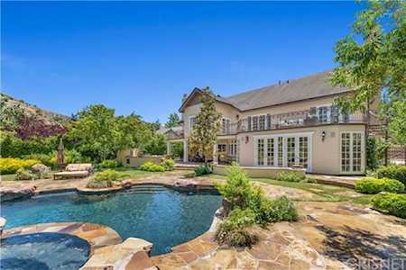 20335 Howard Court Woodland Hills, CA 91364