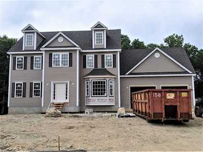 20 Baron Dr Easton, MA 02356