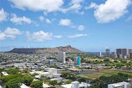 2825 S King Street #2503 Honolulu, HI 96826