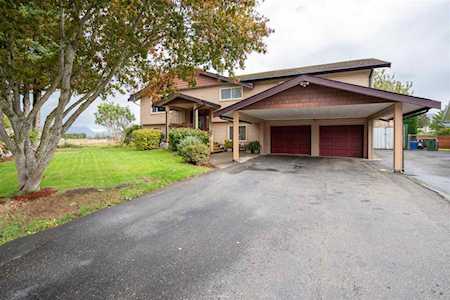 46073 Greenwood Drive Chilliwack, BC V2R 4C9