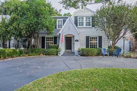 6111 Mccommas Boulevard Dallas, TX 75214