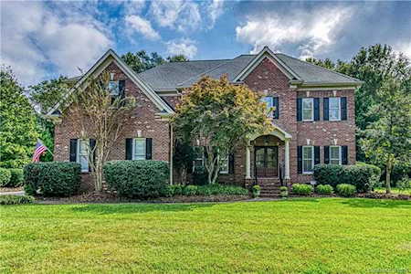 15017 Jockeys Ridge Dr Charlotte, NC 28277