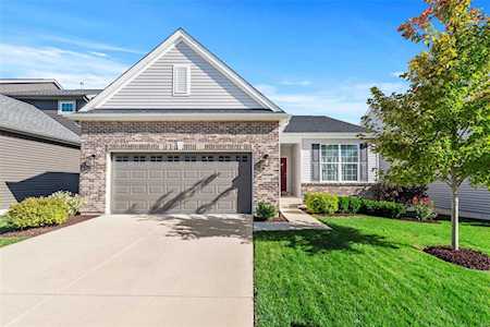 407 Wilmer Meadow Dr Wentzville, MO 63385