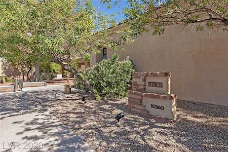 10404 Leafgold Dr Las Vegas, NV 89134