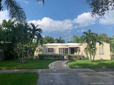 185 NE 106th St Miami Shores, FL 33138