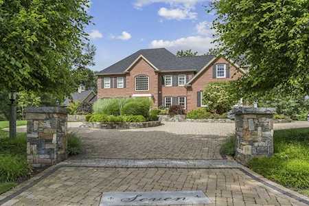 7 Little Hollow Lane Groton, MA 01450