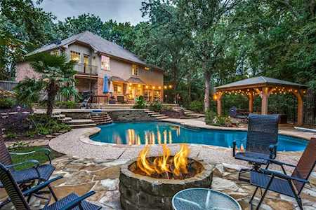 104 Sandberg Place Highland Village, TX 75077