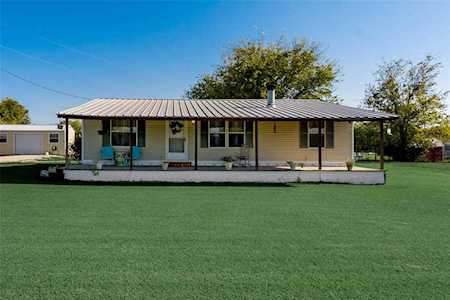 629 W Ledwell Road Corsicana, TX 75109