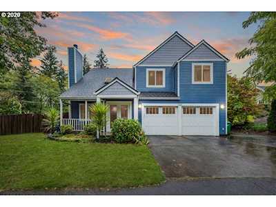 5465 SW Ames Way Portland, OR 97225