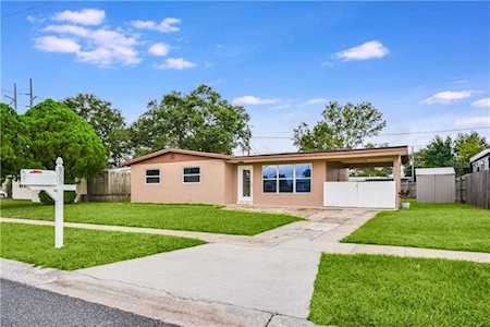 809 Coldwater Dr Casselberry, FL 32707