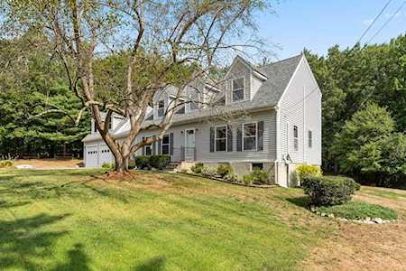 12 Cherokee Road Acton, MA 01720